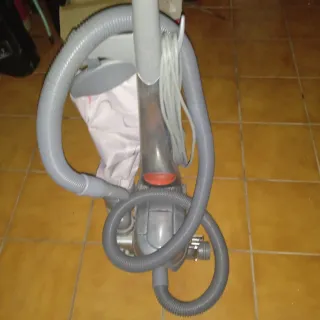 Aspirador potente Sentria vendo o cambio