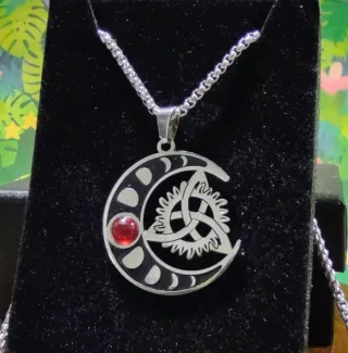 Colgante Acero Luna y Triqueta