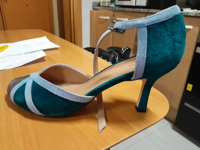 Zapatos tacón azul y verde, cuero d oveja, Italia