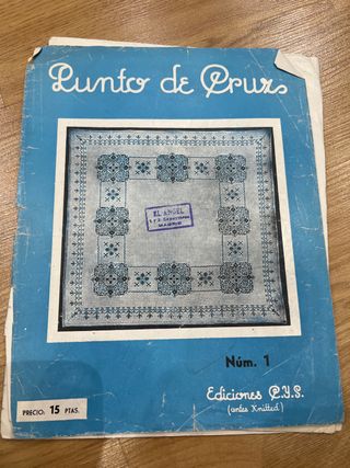 Punto de Cruz Núm. 1 Ediciones P.Y.S.