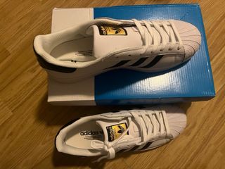 Zapatillas Adidas Superstar Blancas y Negras