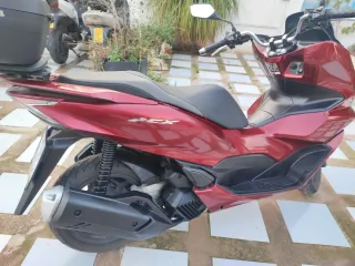 Honda PCX 125cc - Solo 16.000 km