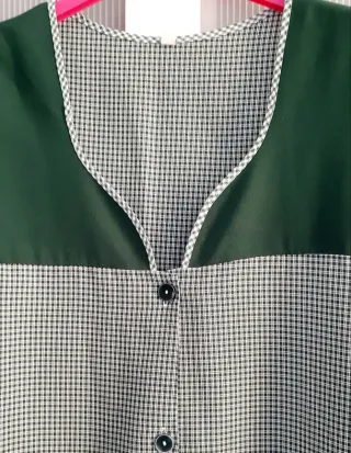 Bata/Bibe/Avental Verde Tam. 8