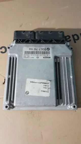 BOSCH DDE 7 793 443 ECU