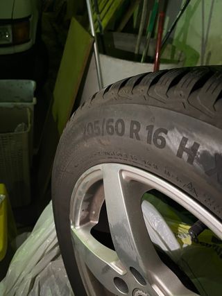 Llanta 205/60 R16 H Vw