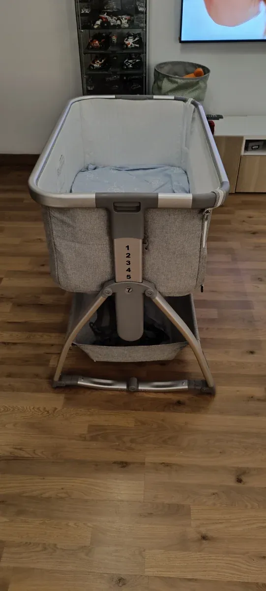 Culla ad alta per bambini fino a 9 kg