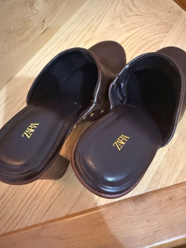 Zuecos tacón Zara marrones talla 38. Tacón 12cm