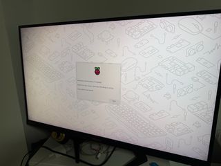 Raspberry Pi 2 B + SD 32GB + Carcasa