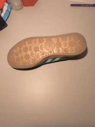 Adidas Gazelle azul marino y turquesa