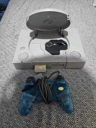 Consola Sony PS1 Gris + Mando Azul