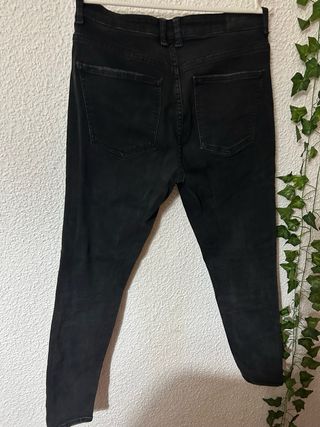 Pantalón skinny negro mujer