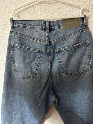 Pantalón vaquero mujer Pull&Bear desgastado