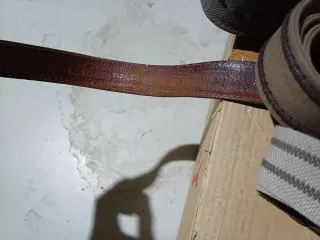 Lote de 5 cinturones de tela y piel