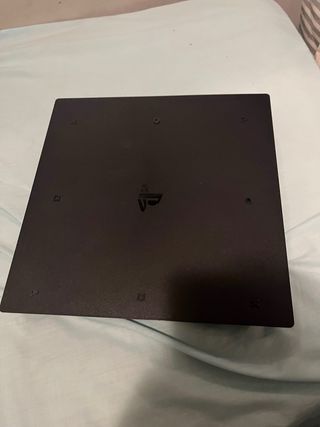 Consola PS4 Pro 1TB Negra NEGOCIABLE