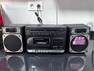 Radio Casete Sanyo M9722K Vintage “Nuevo”
