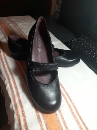 Mocasin piel negro talla 41 Moxiva