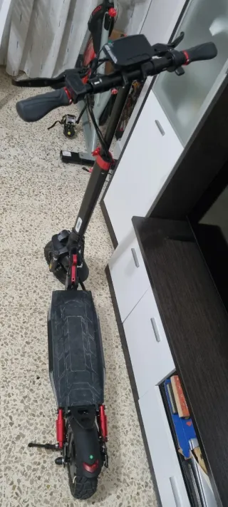 Patinete Eléctrico Pantalla Digital