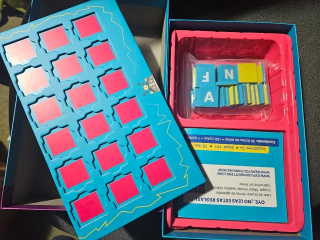 Juego de mesa ¿En qué estabas pensando? Sin usar