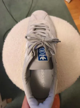 Zapatillas Adidas munchen Grises y Blancas talla44