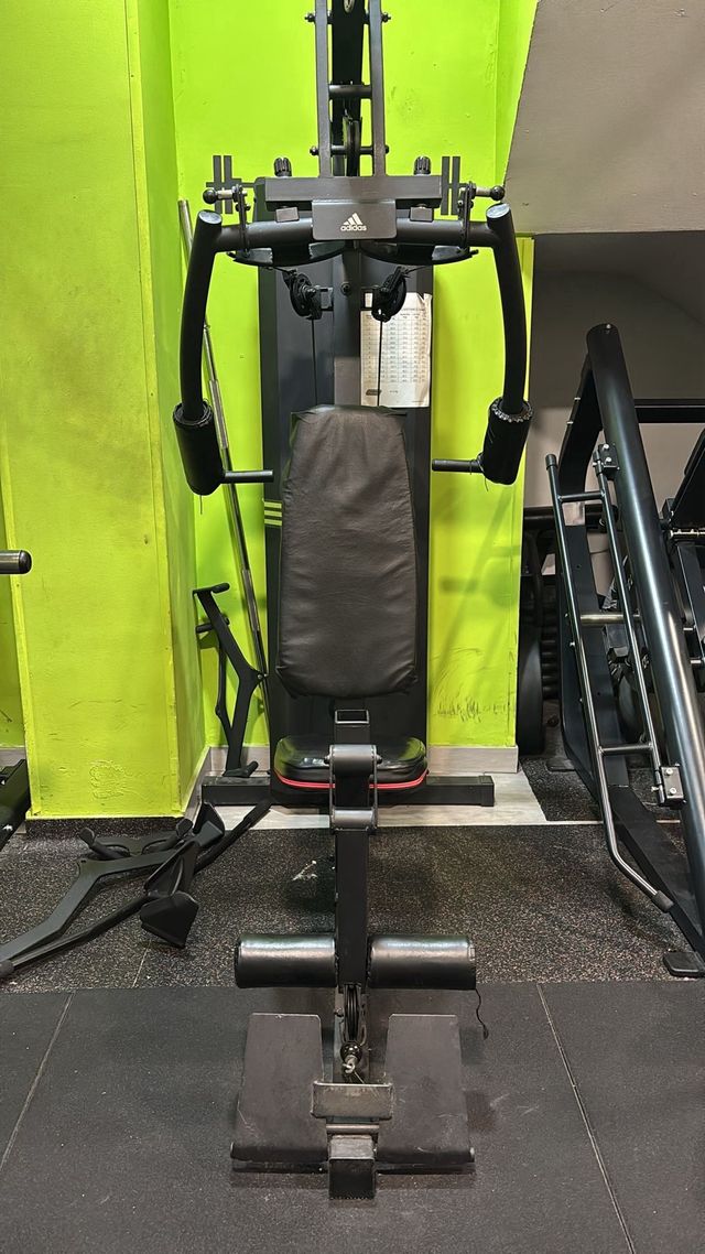 Máquina de polea Adidas jalón y remo