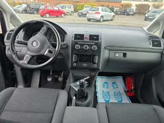 Volkswagen Touran 2014