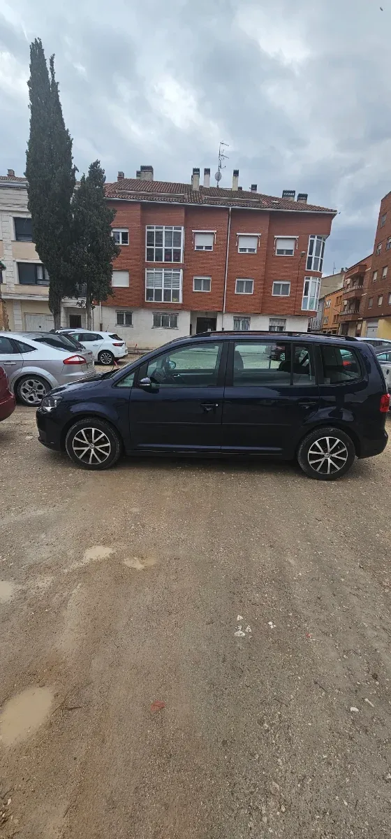 Volkswagen Touran 2014