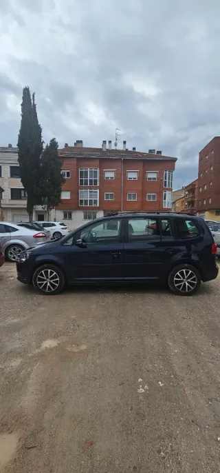 Volkswagen Touran 2014