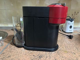 Cafetera Nespresso Krups Vertuo