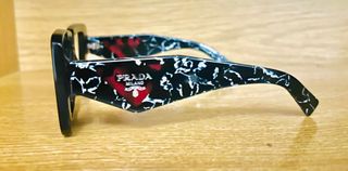 Gafas Prada Originales Negras y Rojas