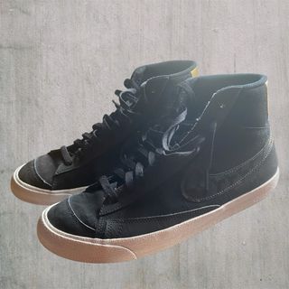 Nike Blazer Mid '77 Scarpe Nero Oro