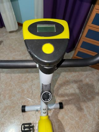 Bicicleta Estática Kuokel Amarilla