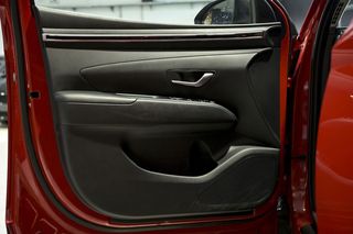 Hyundai Tucson   1.6 TGDI PHEV 195kW Style Auto 4x4