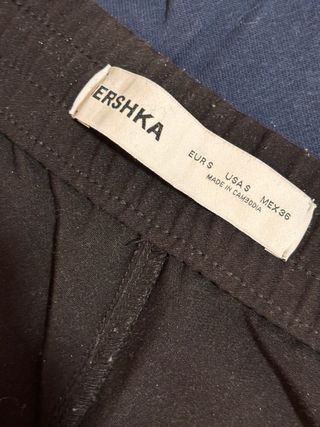 Pantalón Bershka pinzas negro