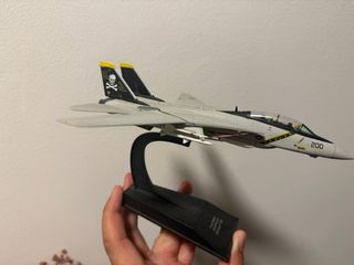 Modellino Aereo F14 Hachette Scala 1:100
