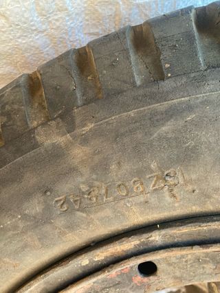 Ruedas coche clásico