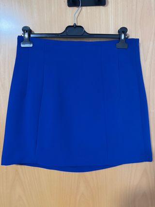 Falda corta azul