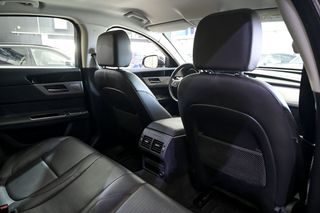 Jaguar XF 2.0D 132kW 180CV Portfolio Auto