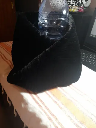 Bufanda terciopelo negro El Corte Inglés