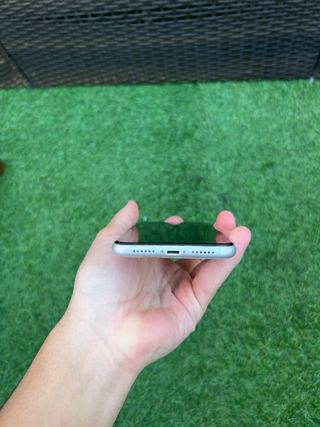 iPhone XR bianco per pezzi