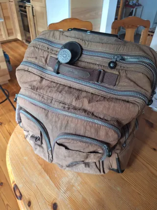 Maletín Kipling Beige/Marrón Impermeable