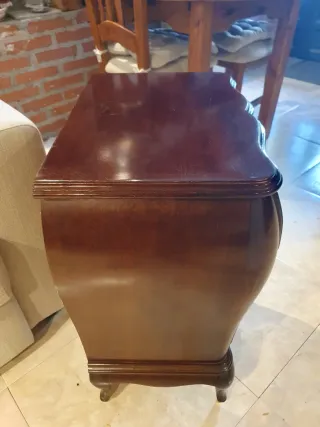 Mesita auxiliar rincón salón o noche