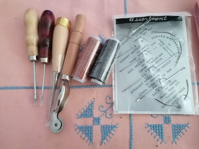 Kit Agujas Costura Cuero y Tapicería