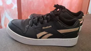 Reebok Court Glam Negro y Dorado