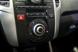 Kia Venga   1.4 CVVT Basic