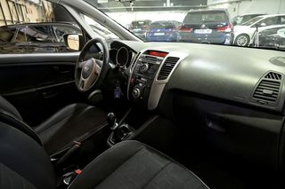 Kia Venga   1.4 CVVT Basic