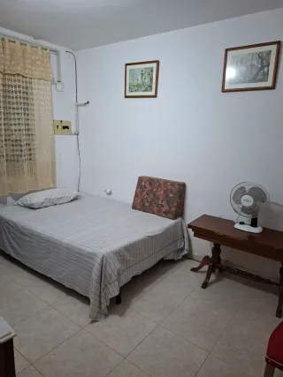Habitación para pareja o persona sola trabajadora