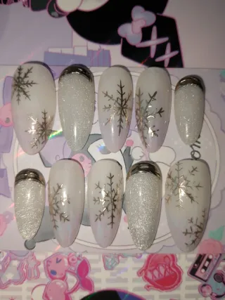 Uñas press on navidad