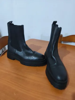 Botas