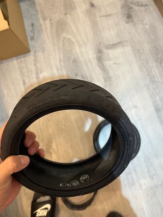 Ruedas CST para patín eléctrico Xiaomi