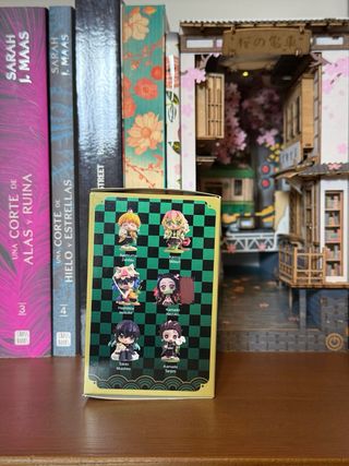 Caja sorpresa Demon Slayer - Precintada